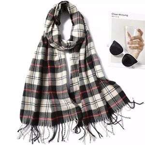 NWT Tartan Plaid Holiday Scarf | Buffalo Check